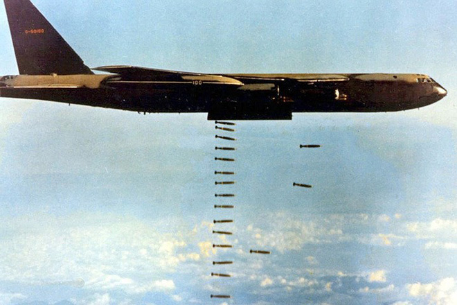 Một số loại máy bay Mỹ từng gây tội ác ở Hà Nội năm 1972